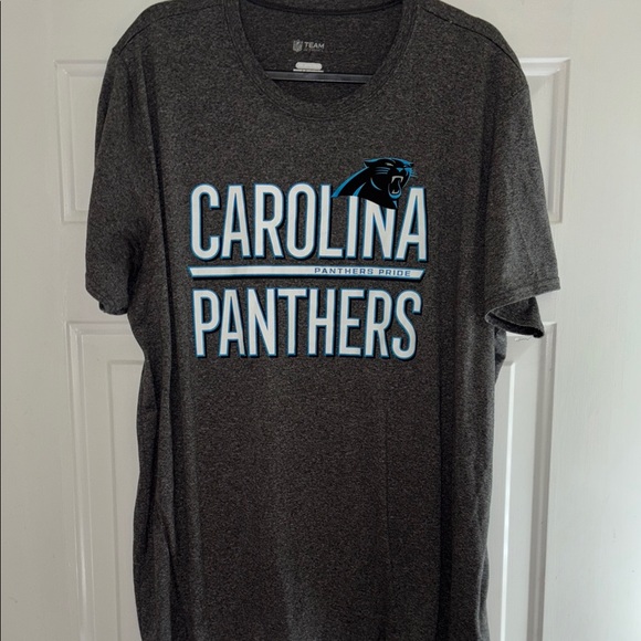 Team Apparel Other - Carolina Panthers T-Shirt XXL